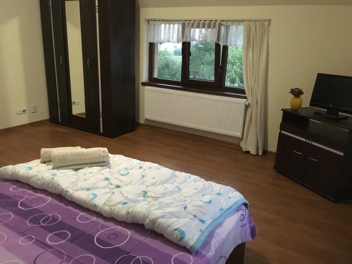 Casa In Zona Linistita, Campia Turzii Villa ภายนอก รูปภาพ